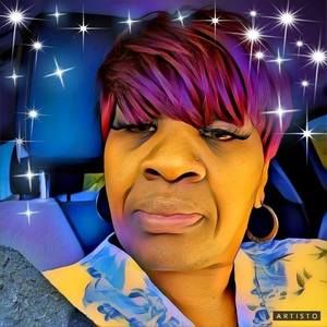 Meet your Posher, Loretta l